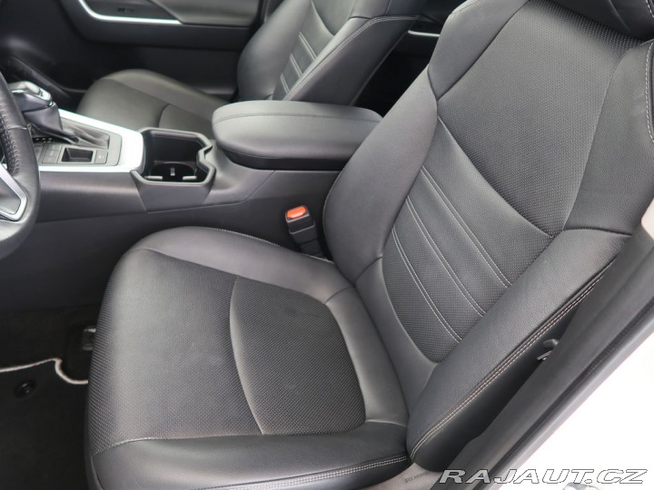 Toyota RAV4 2.5Hybrid,CZ,DPH,Exekutiv 2023