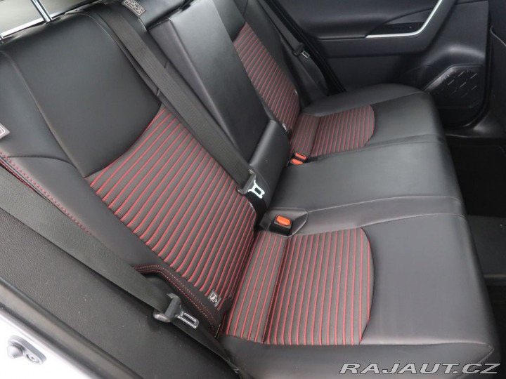 Toyota RAV4 2.5 PHEV,CZ,1Maj,Selectio 2024