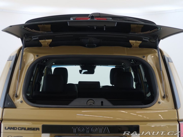 Toyota Land Cruiser 2.8D-4D,CZ,1Maj,Invincibl 2024