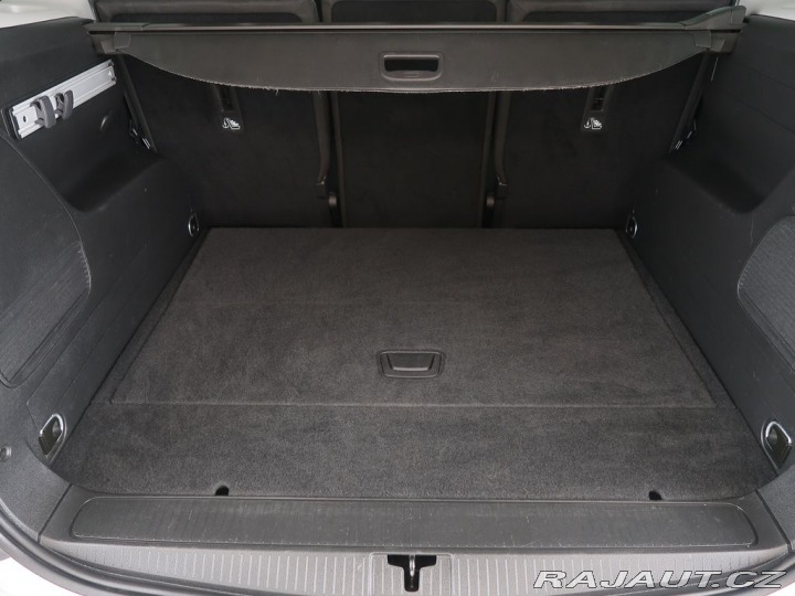 Opel Zafira 1.6Turbo,AT,CZ,Tourer 1800