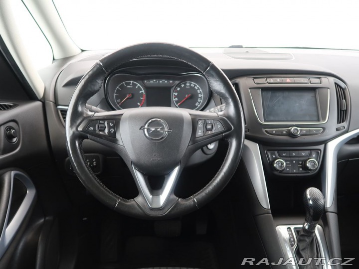 Opel Zafira 1.6Turbo,AT,CZ,Tourer 1800