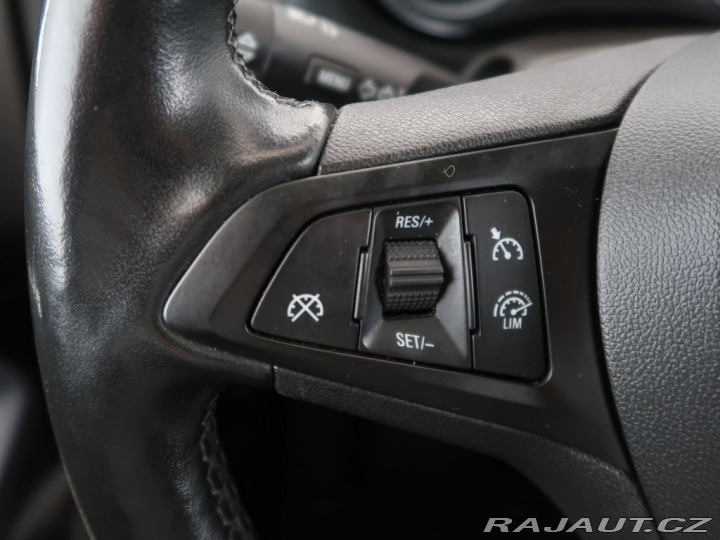 Opel Zafira 1.6Turbo,AT,CZ,Tourer 1800