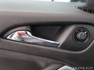 Opel Zafira 1.6Turbo,AT,CZ,Tourer 1800