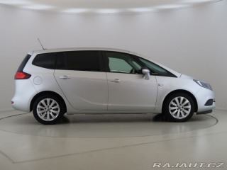 Opel Zafira 1.6Turbo,AT,CZ,Tourer 1800