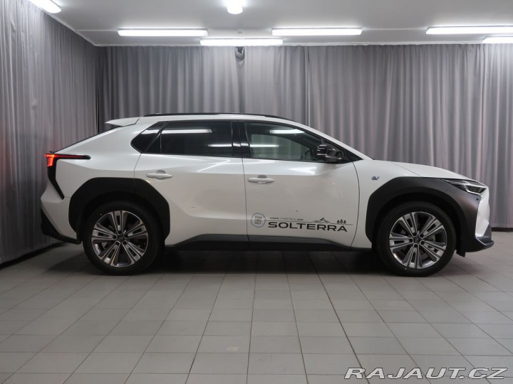 Subaru Solterra EXECUTIVE 4X4. Služební v 2024
