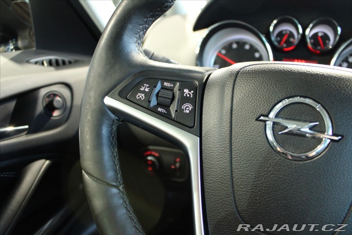 Opel Zafira Tourer CDTi 7Míst Busines 2016