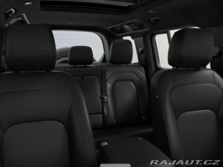 Land Rover Defender 3,0 X-Dynamic SE D250 AWD 2026