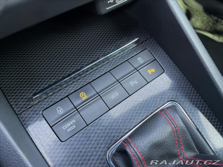 Škoda Octavia 2,0 TDi DSG 4x4 RS*Nez.To 2018