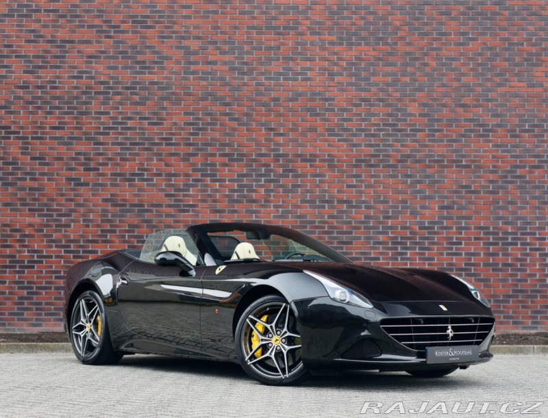 Ferrari Ostatní modely California T  3.9 V8 , Kamera, komplet