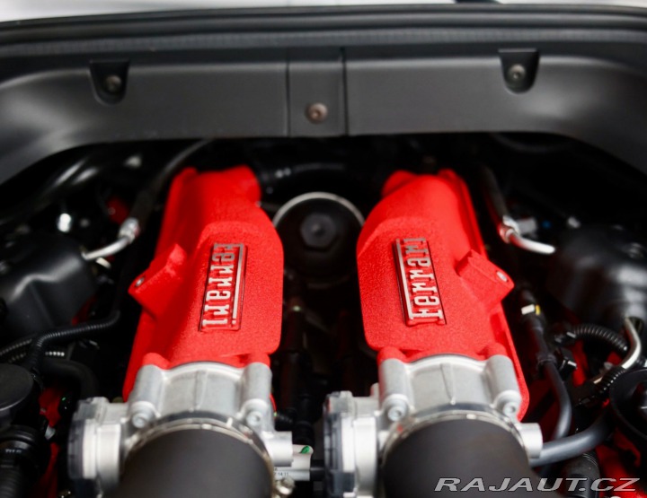 Ferrari Ostatní modely California T  3.9 V8 , Kamera, komplet 2016