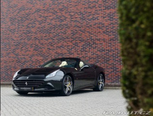 Ferrari Ostatní modely California T  3.9 V8 , Kamera, komplet 2016