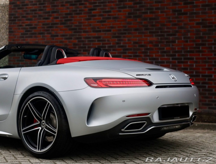 Mercedes-Benz AMG GT Mercedes- roadster C A/T 2017