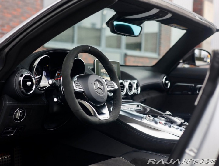 Mercedes-Benz AMG GT Mercedes- roadster C A/T 2017