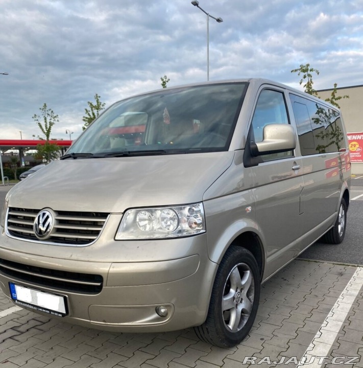 Volkswagen Caravelle  2008