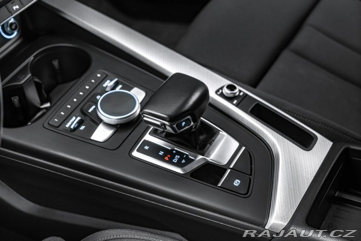 Audi A4 Avant 2,0TDI Sport Navi 2018