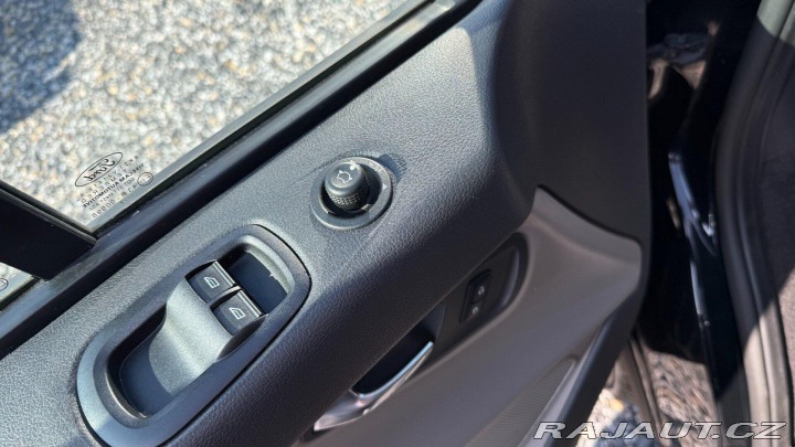 Ford Tourneo Custom 2.0TDCi 125kW*A/T*8míst*T 2017