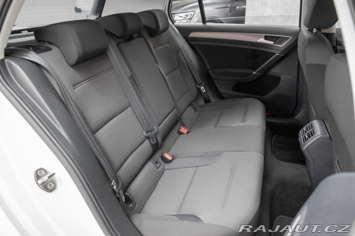 Volkswagen Golf 1.4 TGI 81kW *PO ROZVODEC 2016