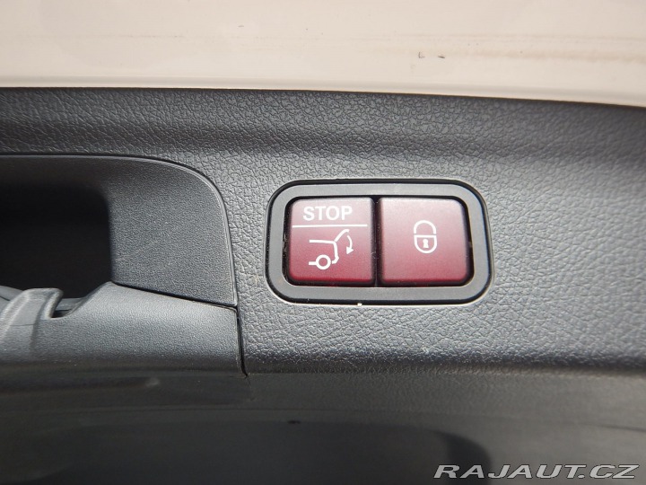 Mercedes-Benz GLE 400 D 4MATIC, ČR 2021