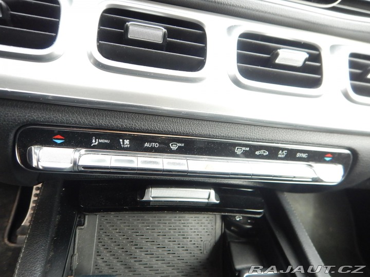 Mercedes-Benz GLE 400 D 4MATIC, ČR 2021