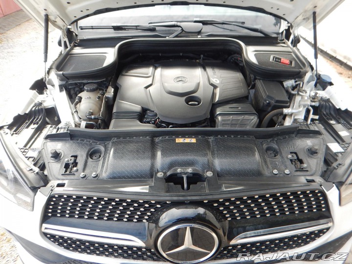 Mercedes-Benz GLE 400 D 4MATIC, ČR 2021