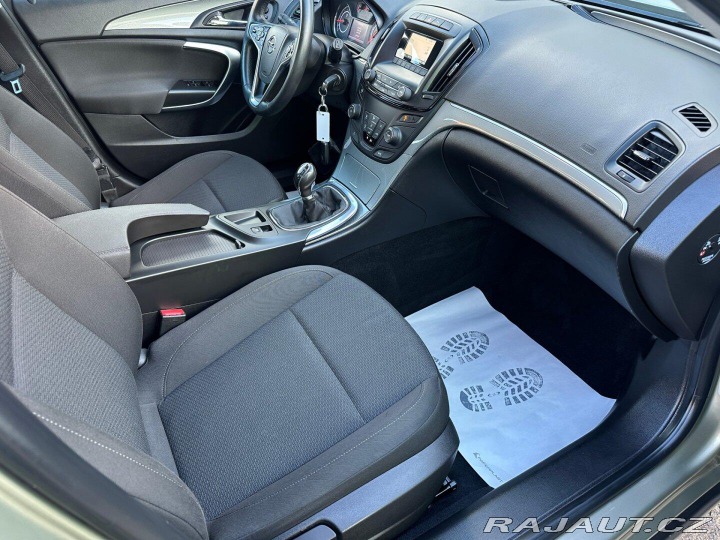 Opel Insignia 1.4T 103kw Edition 2015