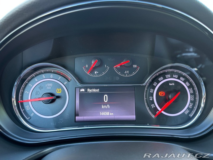 Opel Insignia 1.4T 103kw Edition 2015