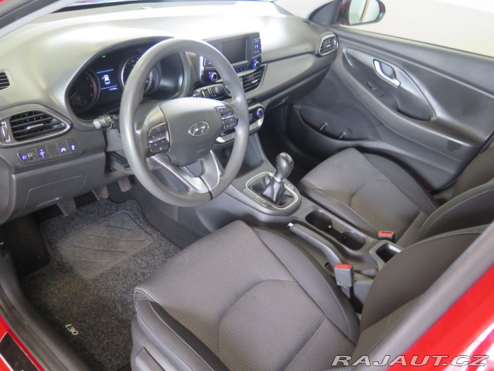 Hyundai i30 1.4CVVT,klima,servis,asis 2017