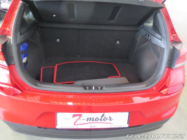 Hyundai i30 1.4CVVT,klima,servis,asis 2017