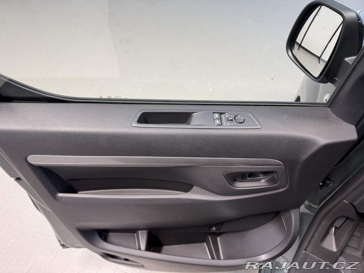 Fiat Ulysse ICON 2.2 MTJ 180k 8AT L2 2025