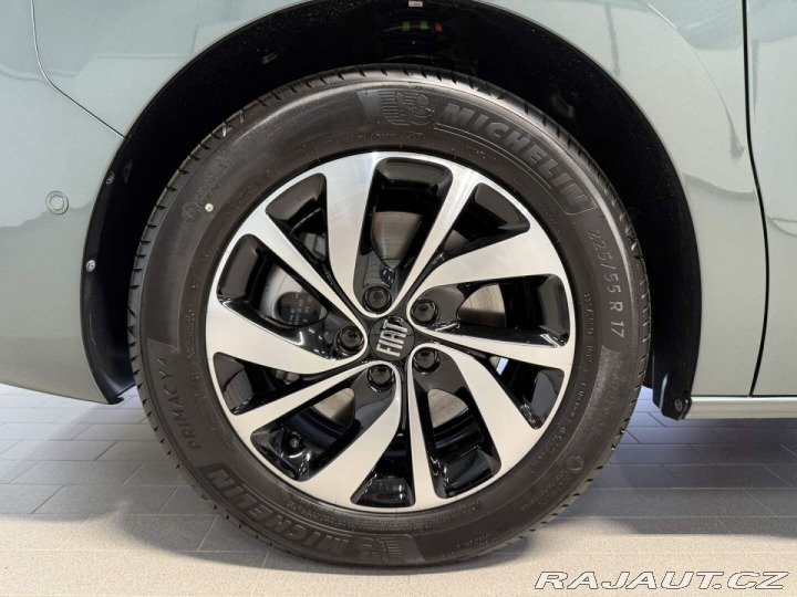 Fiat Ulysse ICON 2.2 MTJ 180k 8AT L2 2025