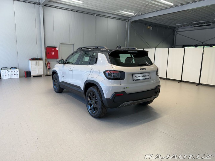 Jeep Avenger 4xe Upland 1.2 Turbo e-Hy 2025