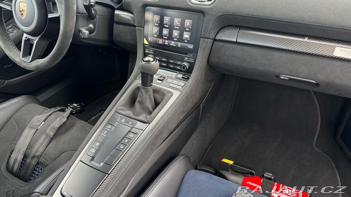 Porsche Cayman GT4 RS 2022