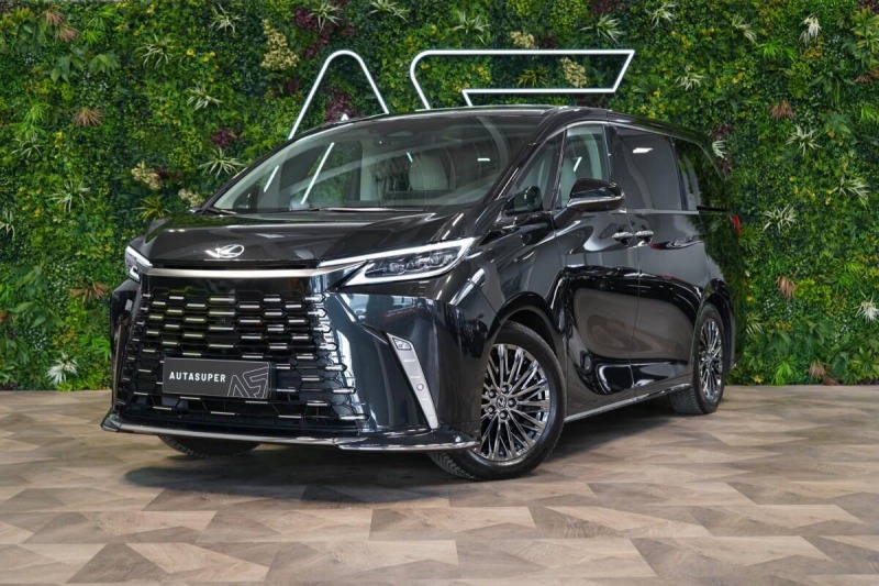 Lexus Ostatní modely LM 350h  350h*4x4*LUXURY*HUD*MASÁŽ