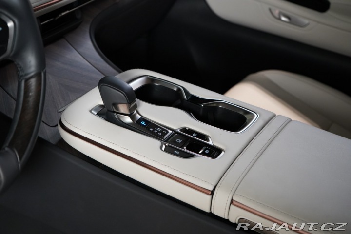 Lexus Ostatní modely LM 350h 350h*4x4*LUXURY*HUD*MASÁŽ 2024