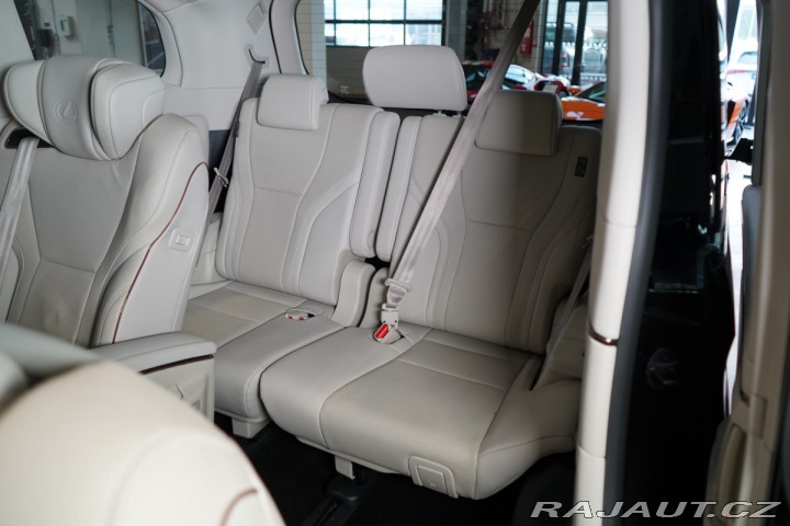 Lexus Ostatní modely LM 350h 350h*4x4*LUXURY*HUD*MASÁŽ 2024
