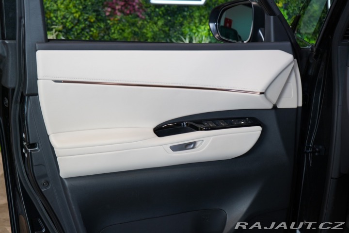 Lexus Ostatní modely LM 350h 350h*4x4*LUXURY*HUD*MASÁŽ 2024