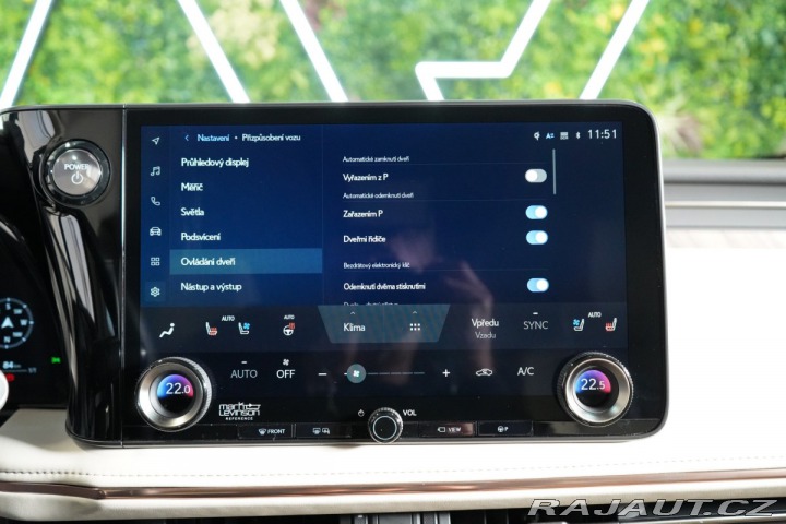 Lexus Ostatní modely LM 350h 350h*4x4*LUXURY*HUD*MASÁŽ 2024