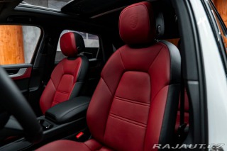 Porsche Cayenne PANO, HD-MATRIX, INNO, VÝ 2025