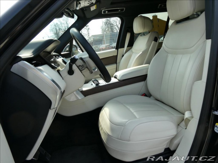 Land Rover Range Rover 3,0 D350 HSE,1.maj,ČR,DPH 2025
