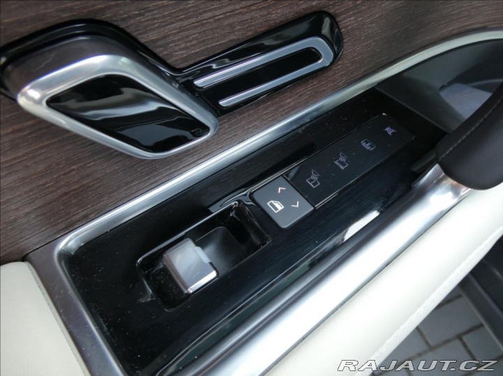 Land Rover Range Rover 3,0 D350 HSE,1.maj,ČR,DPH 2025