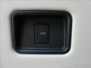 Land Rover Range Rover 3,0 D350 HSE,1.maj,ČR,DPH 2025