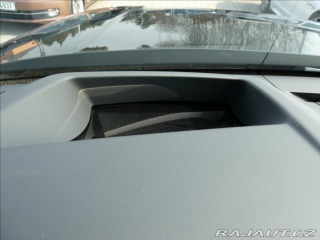 Land Rover Range Rover 3,0 D350 HSE,1.maj,ČR,DPH 2025