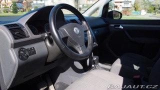 Volkswagen Touran  2010