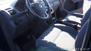 Volkswagen Touran  2010