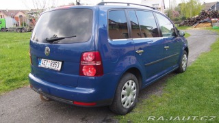 Volkswagen Touran  2010