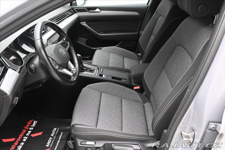 Volkswagen Passat 2,0 TDI 110 kW DSG Busine 2022