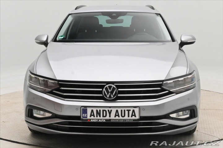 Volkswagen Passat 2,0 TDI 110 kW DSG Busine 2022