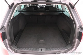 Volkswagen Passat 2,0 TDI 110 kW DSG Busine 2022