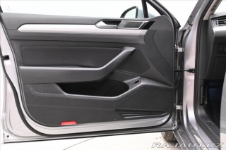 Volkswagen Passat 2,0 TDI 110 kW DSG Busine 2022