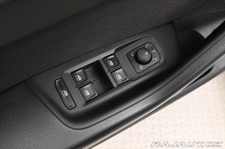 Volkswagen Passat 2,0 TDI 110 kW DSG Busine 2022